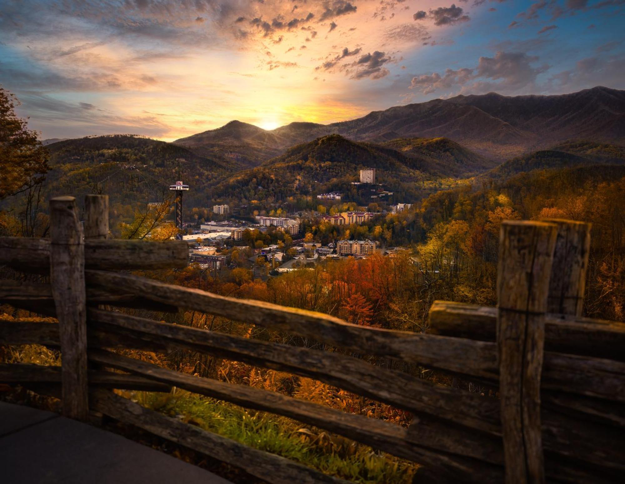 Alpine Joy-Hot Tub, Pond Access ,1089 Of Free Tickets For Each Paid Day, Dollywood And More! タウンゼンド エクステリア 写真