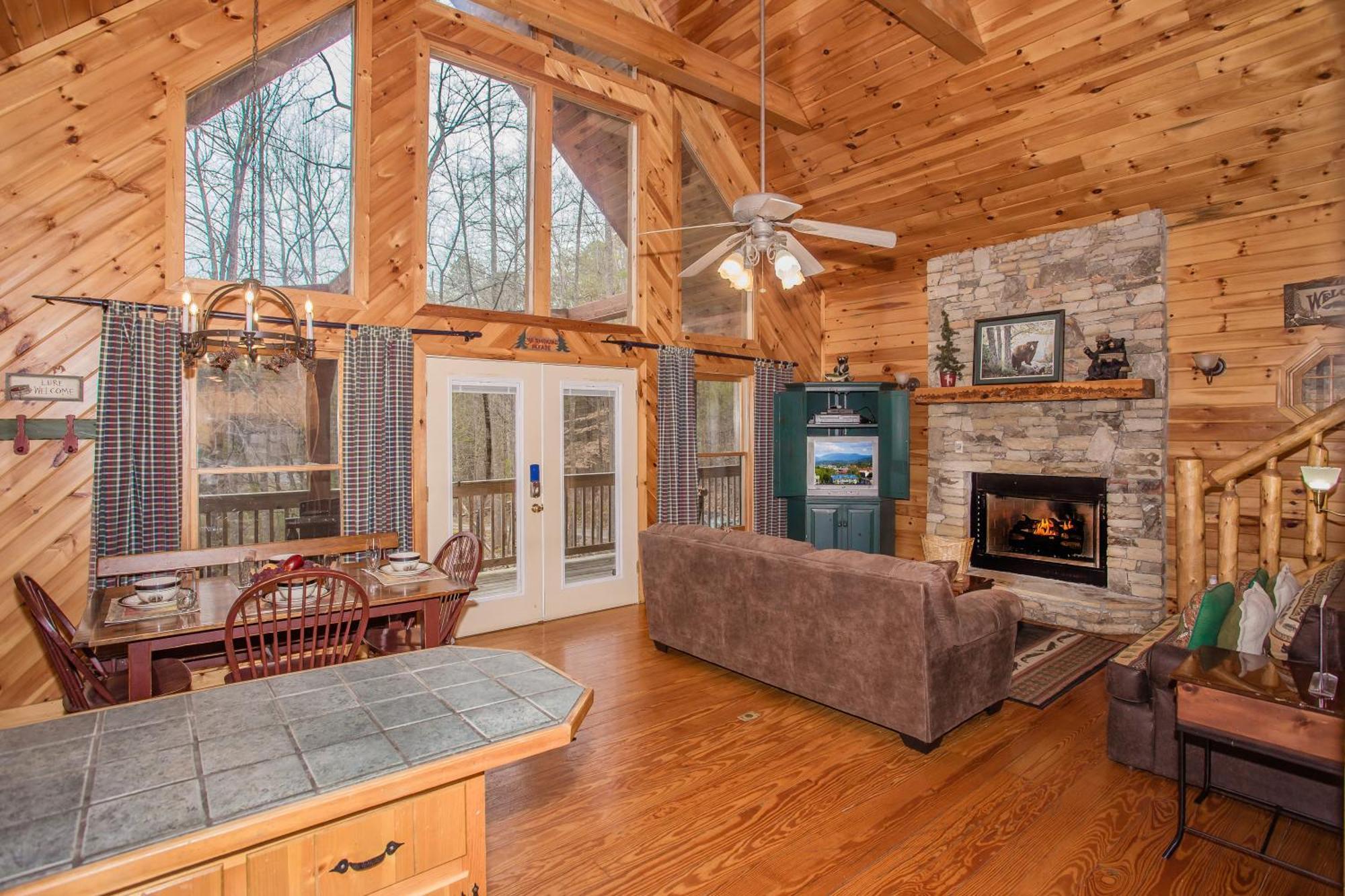 Alpine Joy-Hot Tub, Pond Access ,1089 Of Free Tickets For Each Paid Day, Dollywood And More! タウンゼンド 部屋 写真