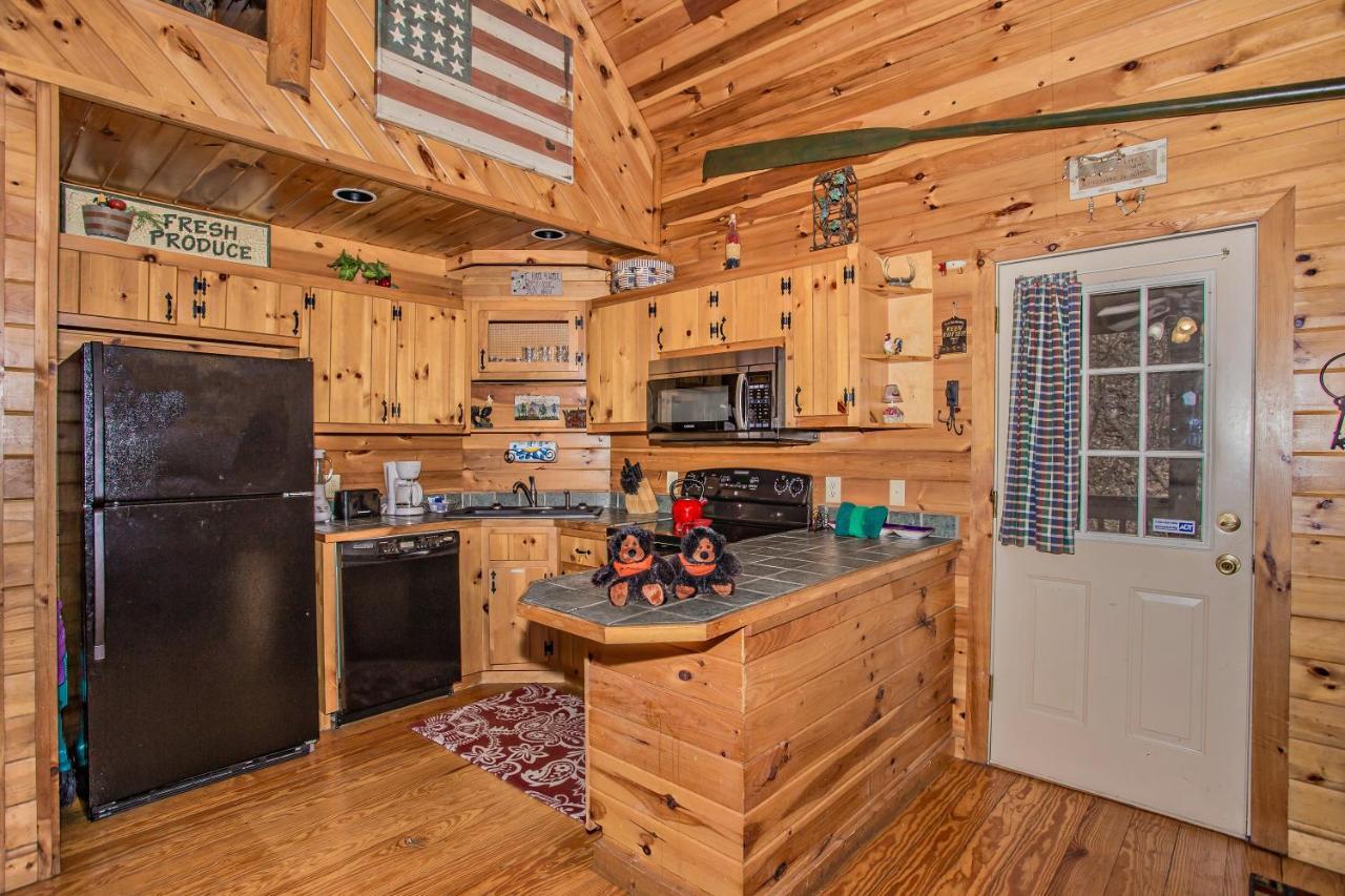 Alpine Joy-Hot Tub, Pond Access ,1089 Of Free Tickets For Each Paid Day, Dollywood And More! タウンゼンド エクステリア 写真